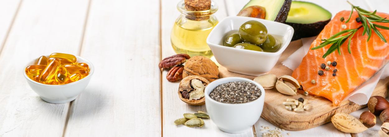 Omega-3 in voeding: visoliecapsules, zalm, chiazaad en noten